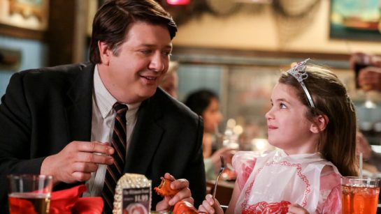 Кадр из 21 серии 1 сезона сериала «Детство Шелдона»