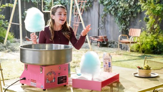 Кадр из 16 серии 5 сезона сериала «Детство Шелдона»